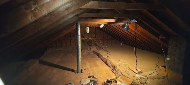 27 Suffolk Ave, Dartmouth, MA 02747