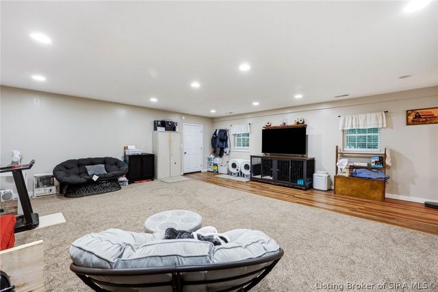 12223 Cole Road, Marysville, IN 47171