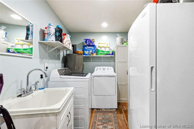 12223 Cole Road, Marysville, IN 47171