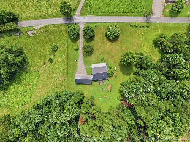 12223 Cole Road, Marysville, IN 47171