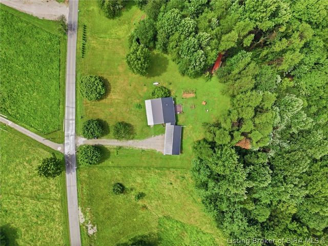 12223 Cole Road, Marysville, IN 47171