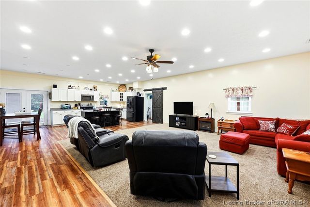 12223 Cole Road, Marysville, IN 47171