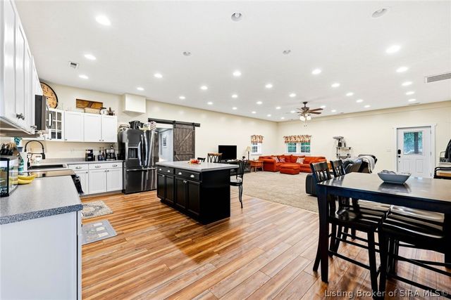 12223 Cole Road, Marysville, IN 47171