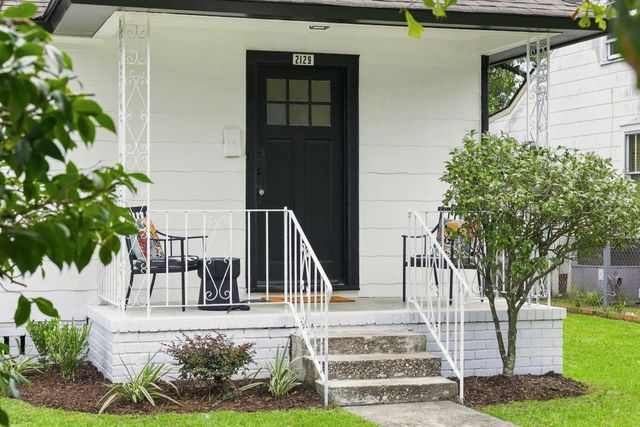 2129 Thornlee Drive, North Charleston, SC 29405