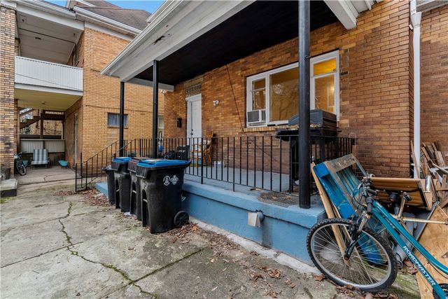 848 Duss Ave, Ambridge, PA 15003