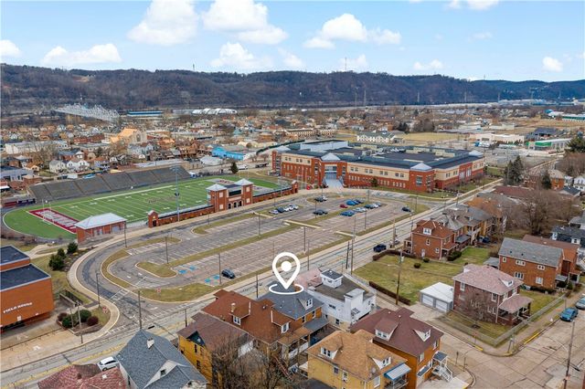 848 Duss Ave, Ambridge, PA 15003