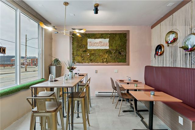 848 Duss Ave, Ambridge, PA 15003