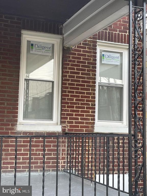 2207 W FAYETTE ST, Baltimore, MD 21223