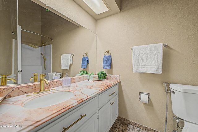 10405 N 65th Drive, Glendale, AZ 85302