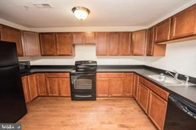 803-807 WASHINGTON BLVD, Baltimore, MD 21230