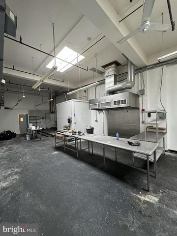 803-807 WASHINGTON BLVD, Baltimore, MD 21230