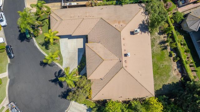 333 W River Court, Fresno, CA 93711