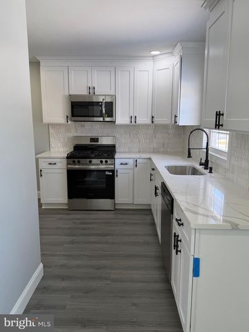 814 CATHERINE ST, Vineland, NJ 08360