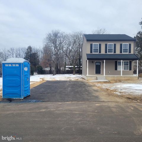 814 CATHERINE ST, Vineland, NJ 08360