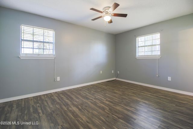 12448 N Oaklawn Lane, Biloxi, MS 39532