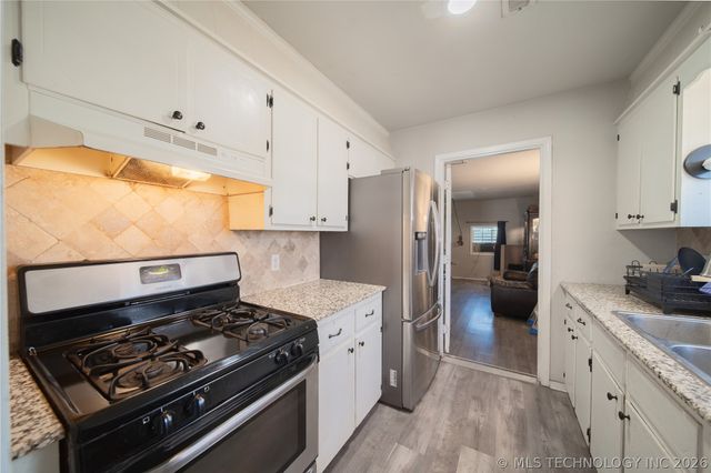 125 W Austin Street, Broken Arrow, OK 74011