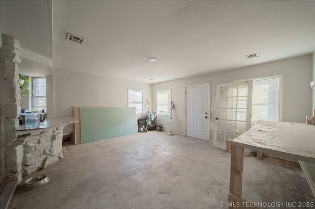 125 W Austin Street, Broken Arrow, OK 74011