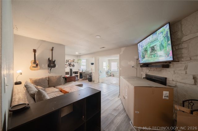 125 W Austin Street, Broken Arrow, OK 74011