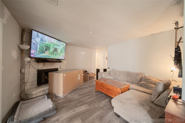 125 W Austin Street, Broken Arrow, OK 74011