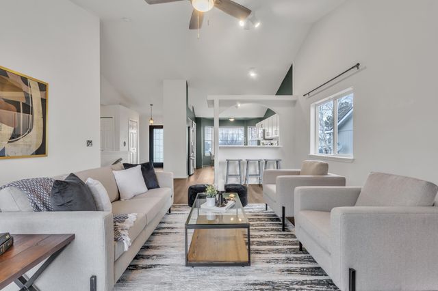 1304 N Fairway Rd, Liberty Lake, WA 99019