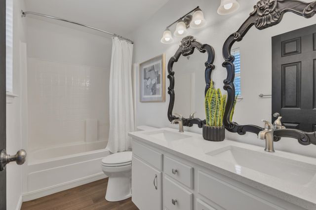 1304 N Fairway Rd, Liberty Lake, WA 99019