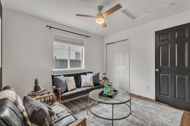 1304 N Fairway Rd, Liberty Lake, WA 99019