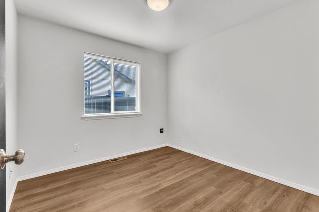 1304 N Fairway Rd, Liberty Lake, WA 99019