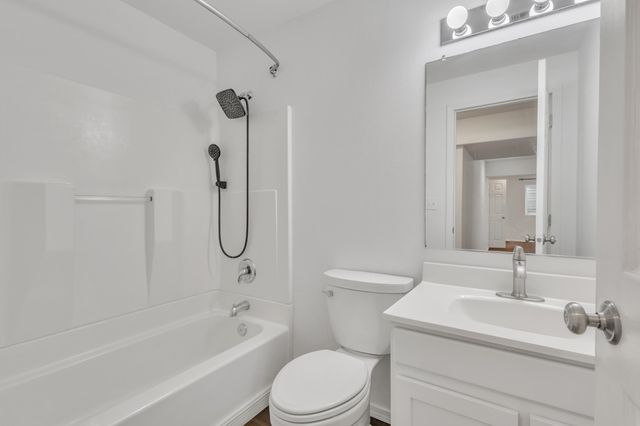 1304 N Fairway Rd, Liberty Lake, WA 99019