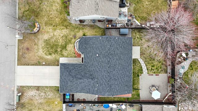 1304 N Fairway Rd, Liberty Lake, WA 99019