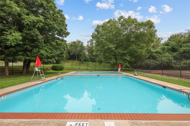 1403 Villa At The Woods 1403, Peekskill, NY 10566