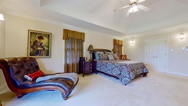 402 HALF MOON Way, Runaway Bay, TX 76426