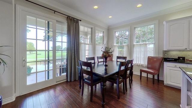 402 HALF MOON Way, Runaway Bay, TX 76426