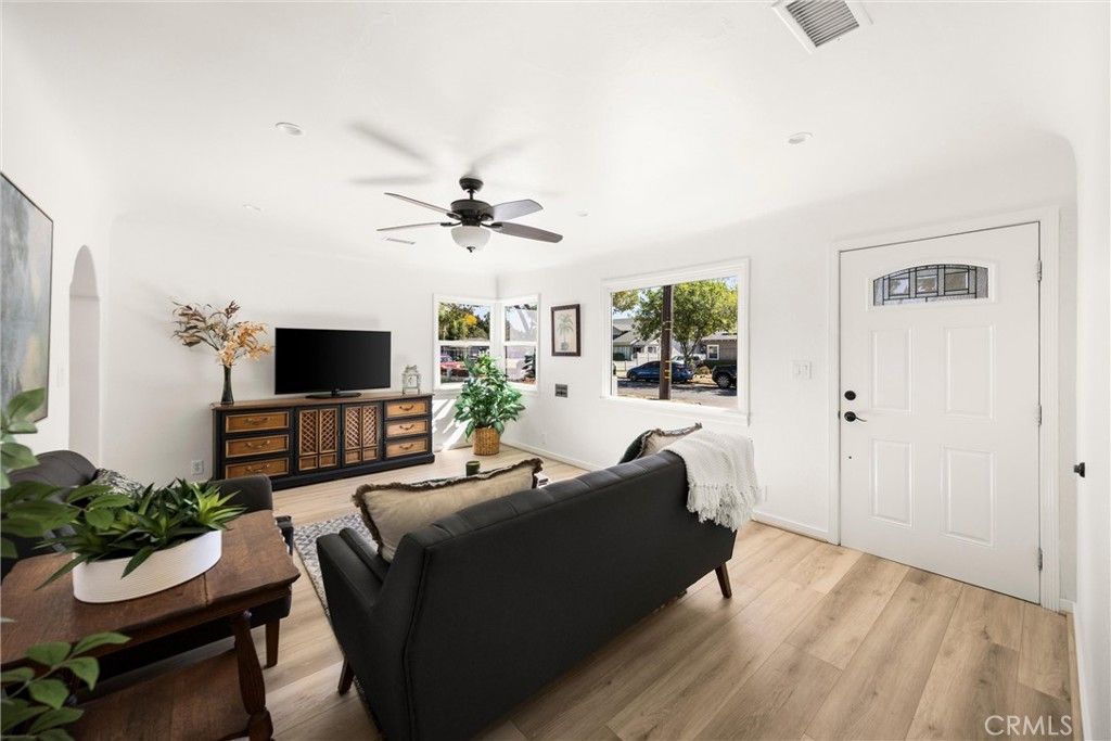 5132 Lincoln Avenue, Chino, CA 91710 — photo 4