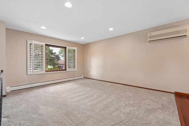 543 Westby Drive NE, Spring Lake Park, MN 55432