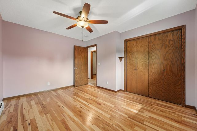 543 Westby Drive NE, Spring Lake Park, MN 55432