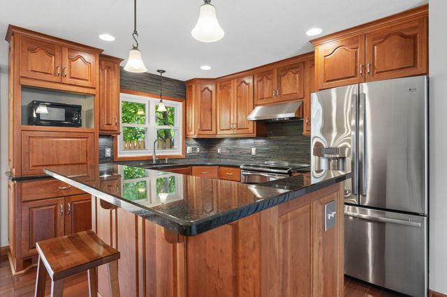 543 Westby Drive NE, Spring Lake Park, MN 55432