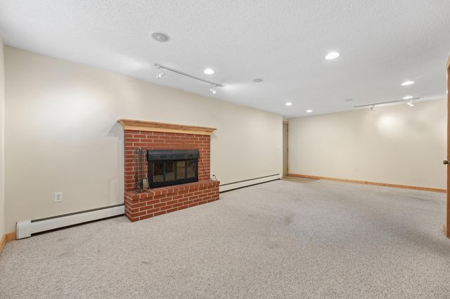 543 Westby Drive NE, Spring Lake Park, MN 55432