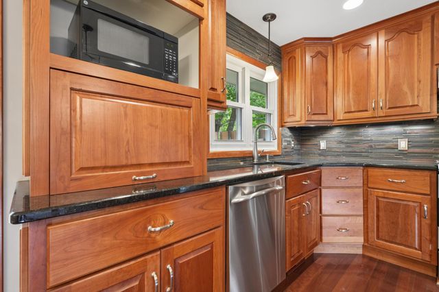 543 Westby Drive NE, Spring Lake Park, MN 55432