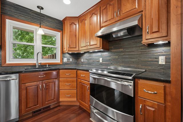 543 Westby Drive NE, Spring Lake Park, MN 55432