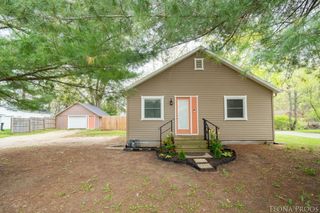221 Bridge Road, Allegan City, MI 49010