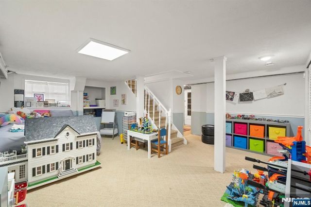 24 Harrison Place, Livingston, NJ 07039