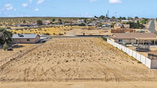 13789 Branding Iron Drive, Helendale, CA 92342