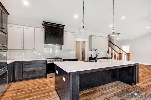 8860 Emily Jane Pl, Quinton, VA 23141
