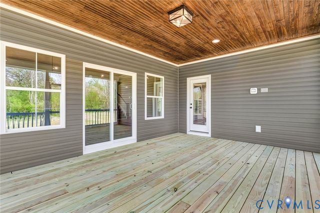 8860 Emily Jane Pl, Quinton, VA 23141