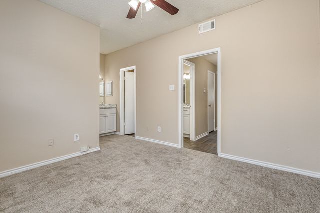 3615 W Northgate Drive 223, Irving, TX 75062
