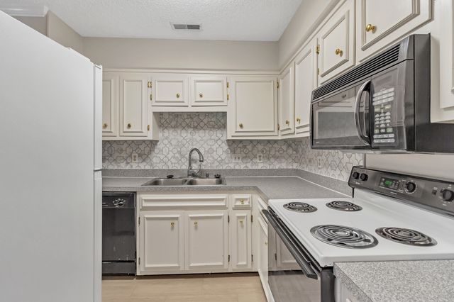 764 Fox Ridge Dr, Brentwood, TN 37027