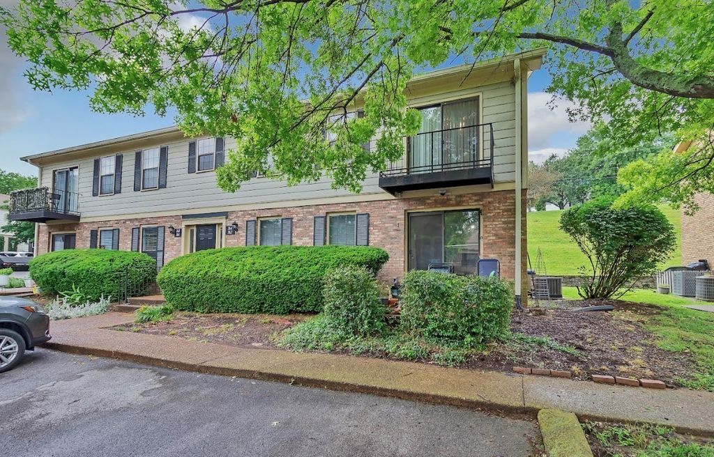 764 Fox Ridge Dr, Brentwood, TN 37027