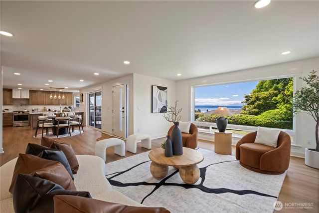 12744 8th Avenue NW, Seattle, WA 98177