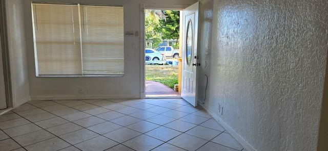 112 Newton Road, West Park, FL 33023