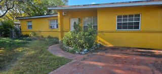 112 Newton Road, West Park, FL 33023
